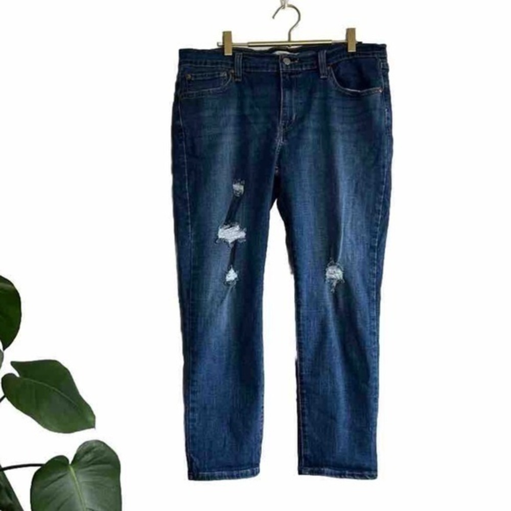 Levi’s Blue Distressed Denim Boyfriend Jeans Sz. 32